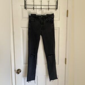 American Eagle Outfitters Ripped Skinny Jeans
